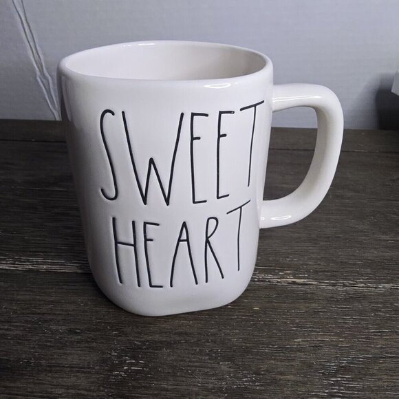NWT Rae Dunn Artisan Sweet Heart Double Sided Mug XOXO Heart Valentine's Day - Picture 1 of 10